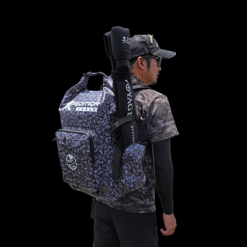 BAG BONE EXPEDITION FORCE WATERPROOF UTILITY BACKPACK 30L