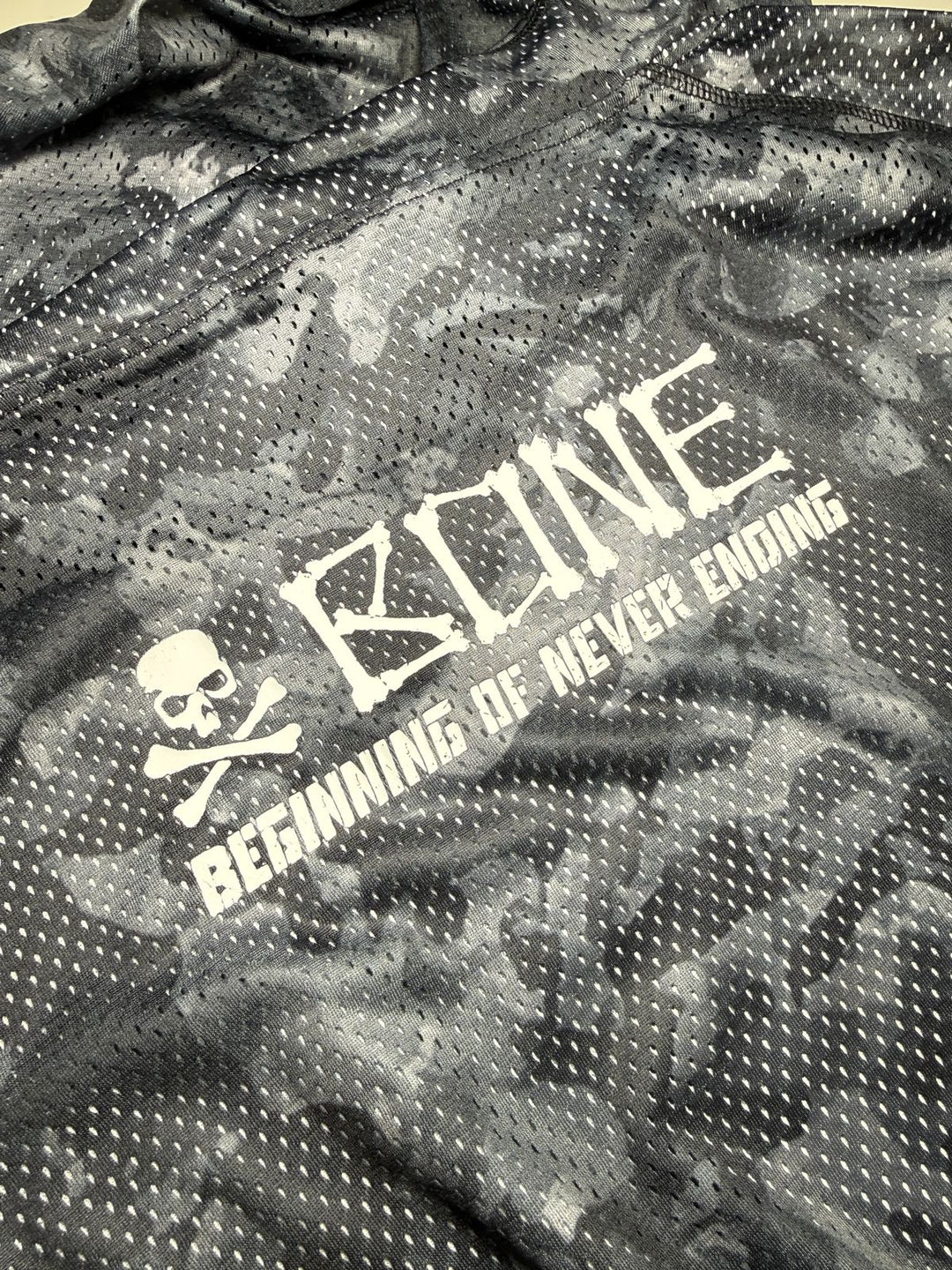 Bone Mesh Top Dri-Fit Hoodie Long Sleeve w buff CN Black Grey Camo
